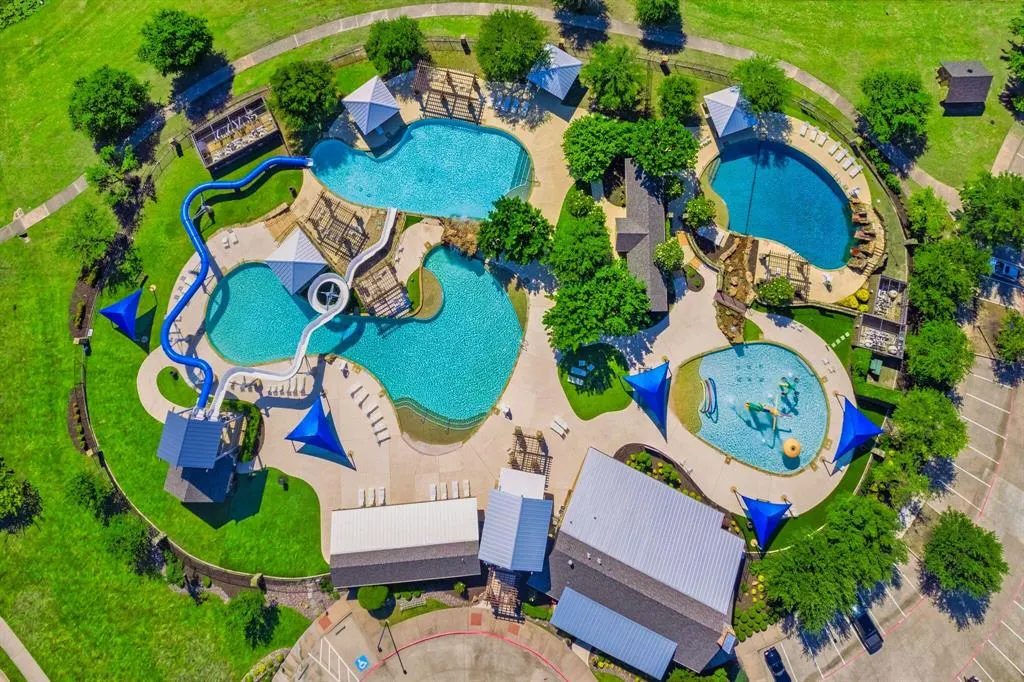 10300 Bennet Drive