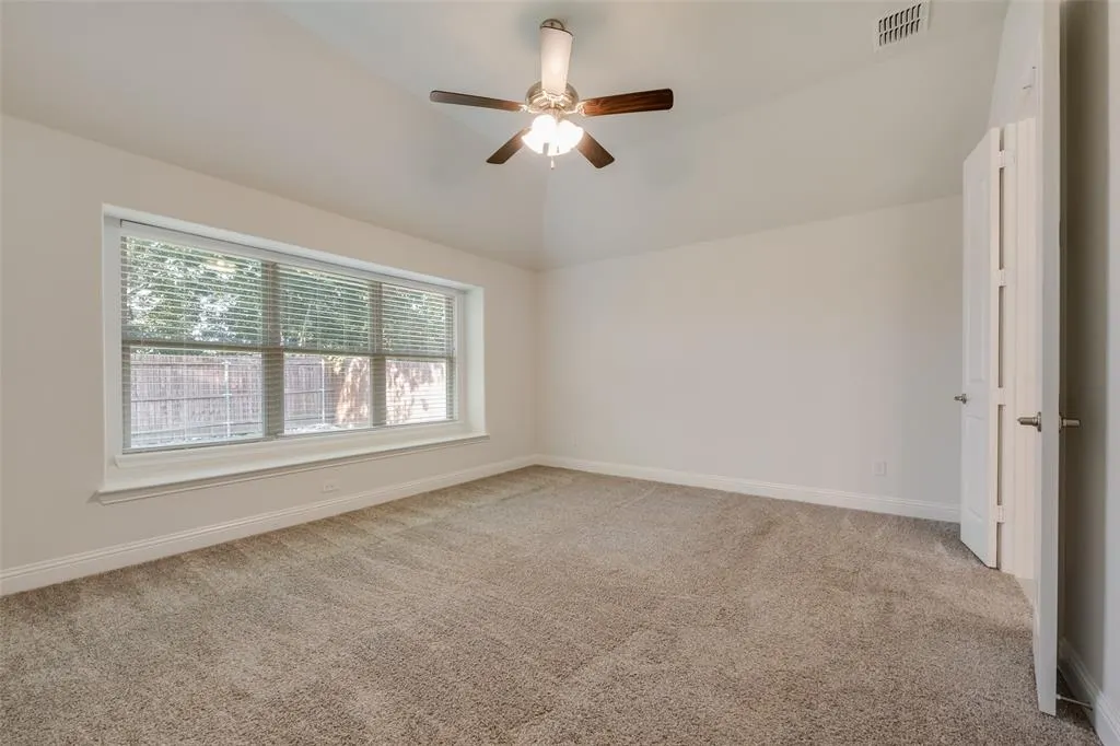 3319 Sequoia Lane