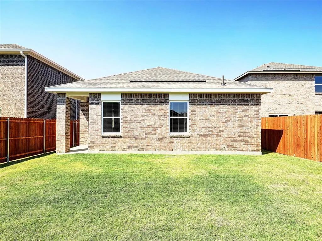 4423 Marsh Hawk Drive