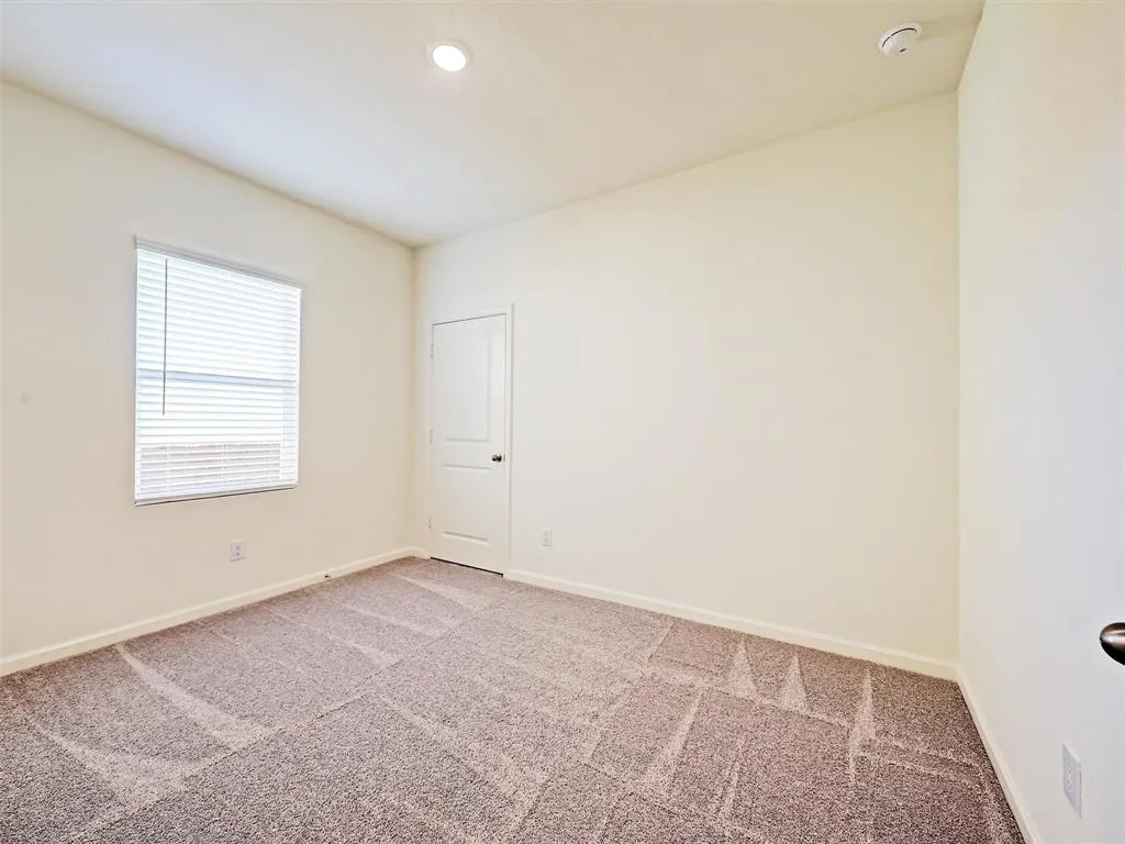 4423 Marsh Hawk Drive