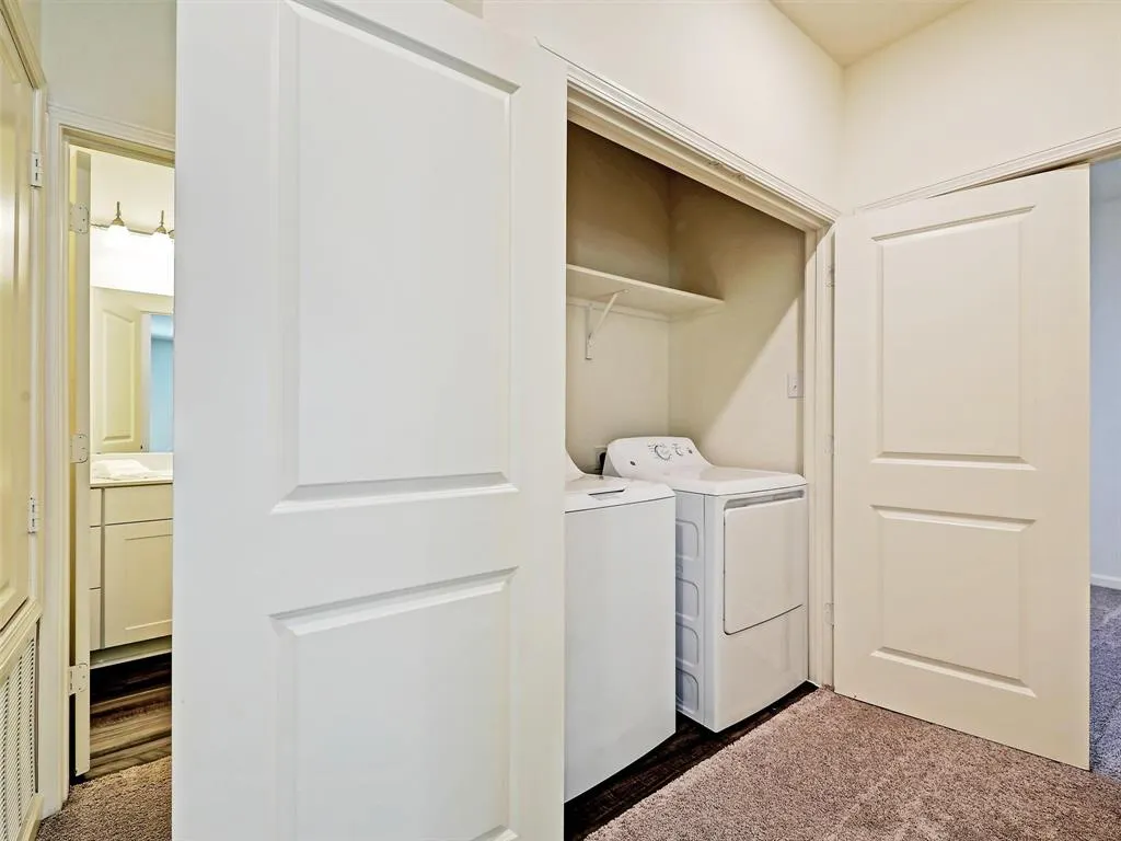 4423 Marsh Hawk Drive