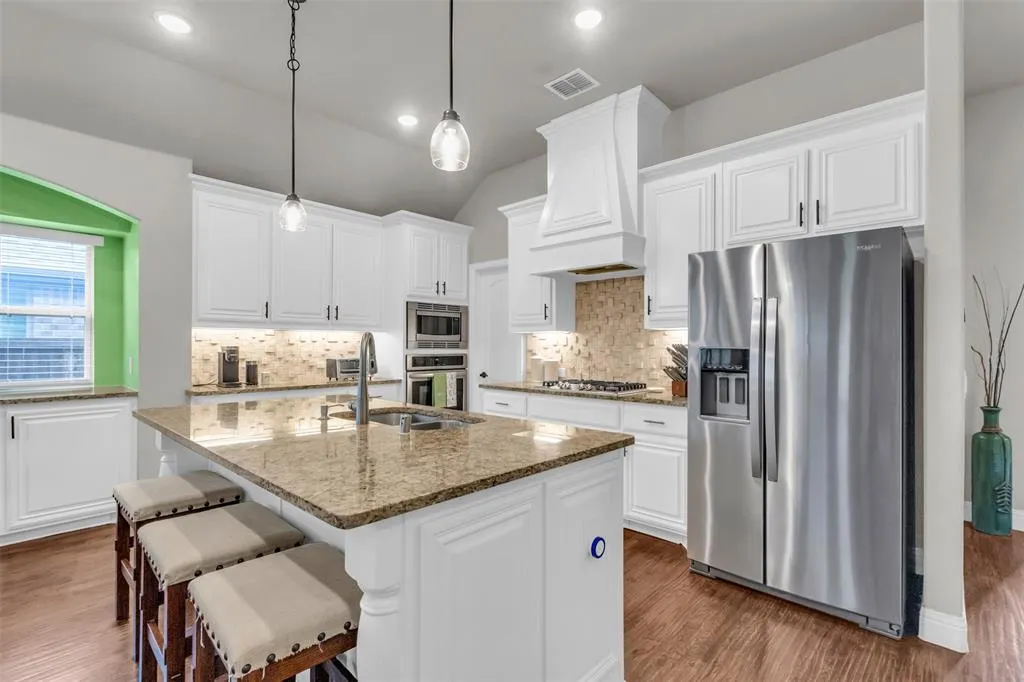1209 Audubon