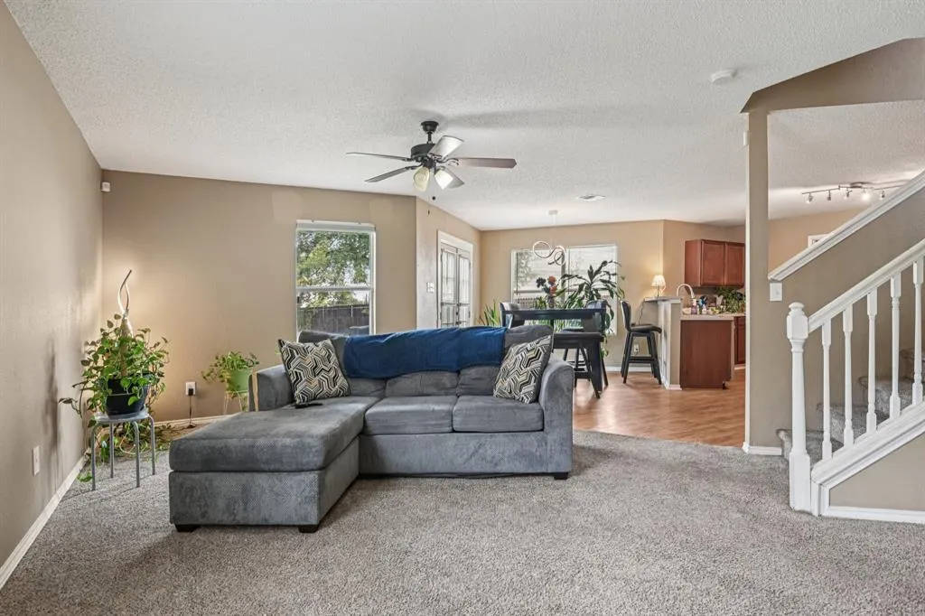 6756 Shadow Creek Drive