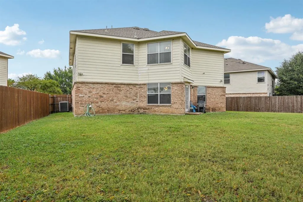 6756 Shadow Creek Drive