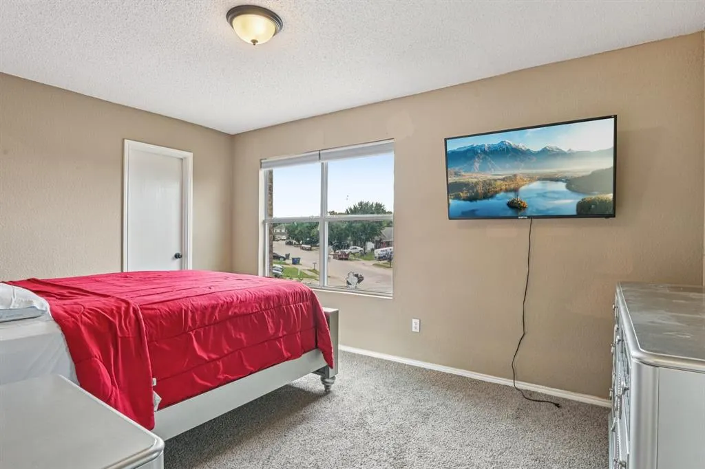 6756 Shadow Creek Drive