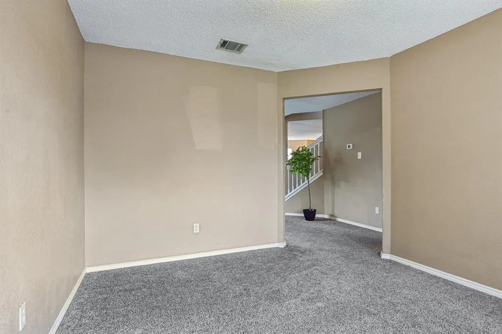 6756 Shadow Creek Drive