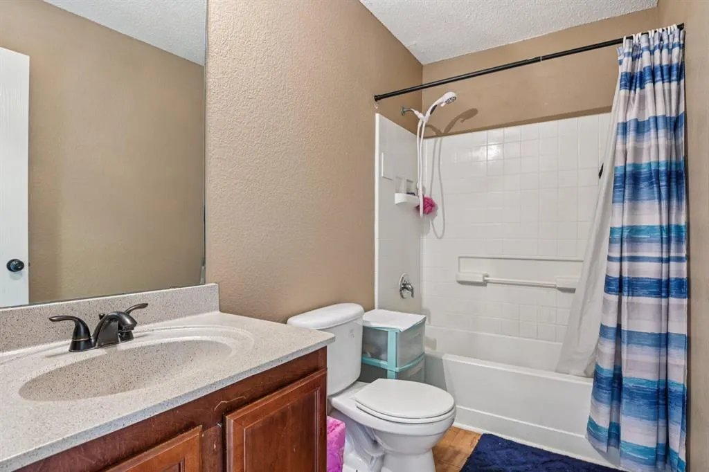 6756 Shadow Creek Drive