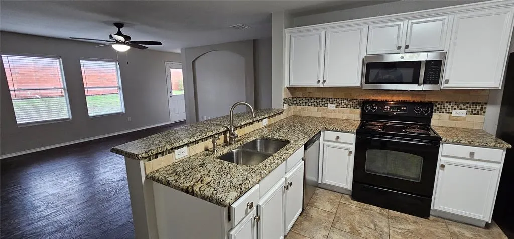 5113 Sandra Drive