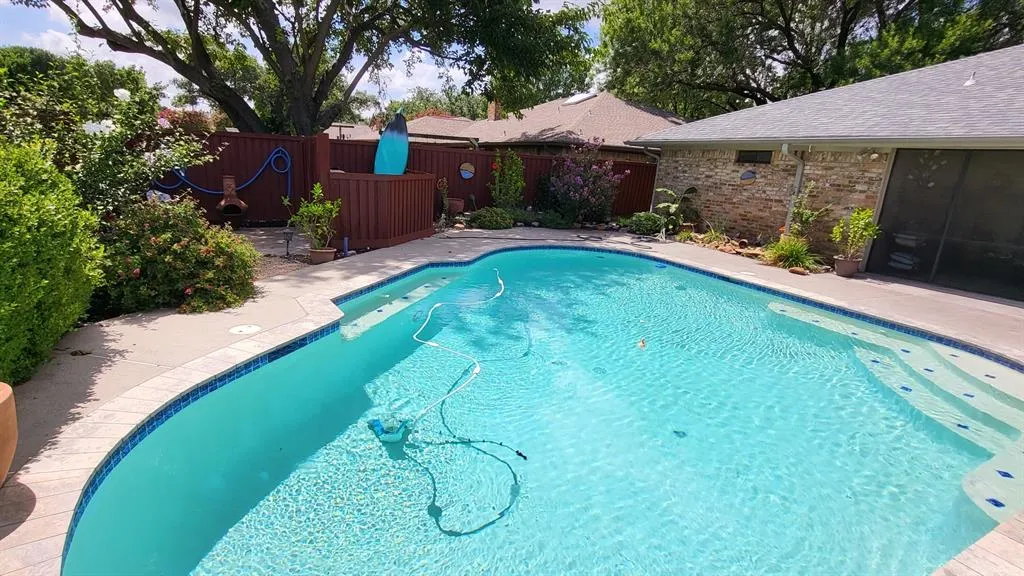 1520 Papeete Drive