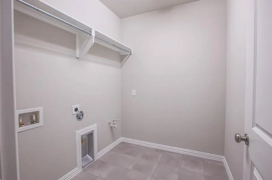 1708 Daisy Corner Drive