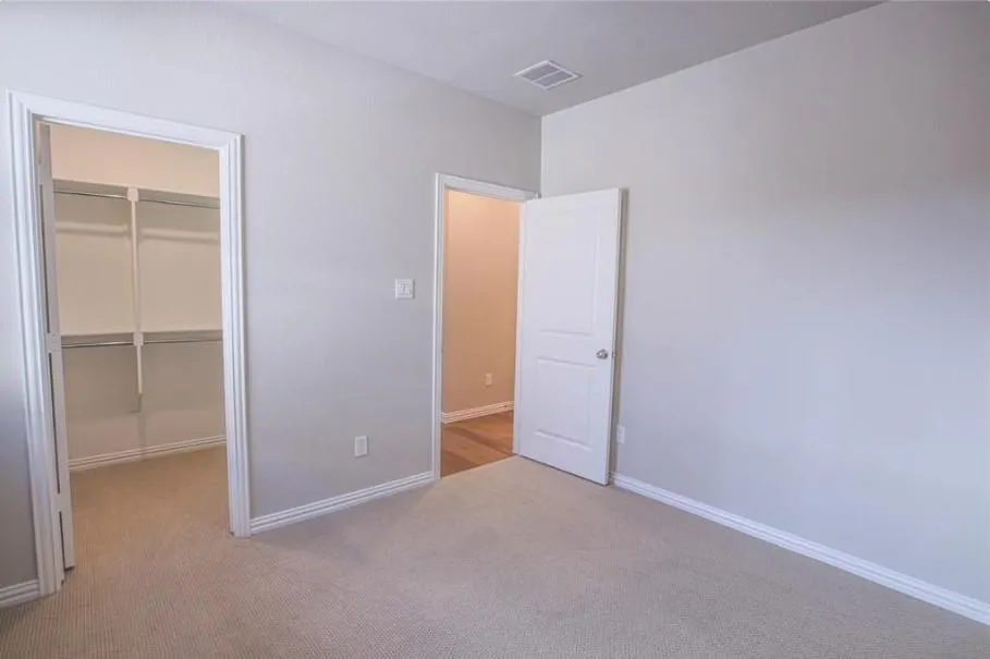 1708 Daisy Corner Drive