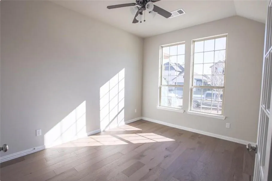 1708 Daisy Corner Drive
