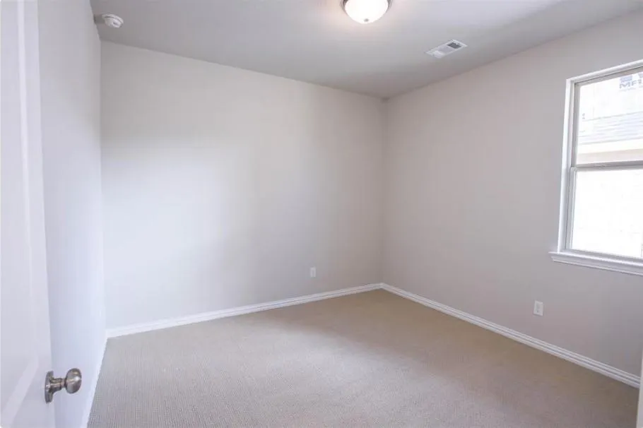 1708 Daisy Corner Drive