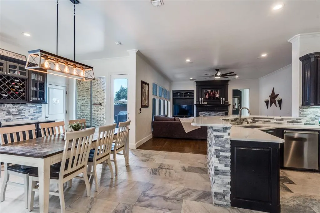 4701 Paxton Lane