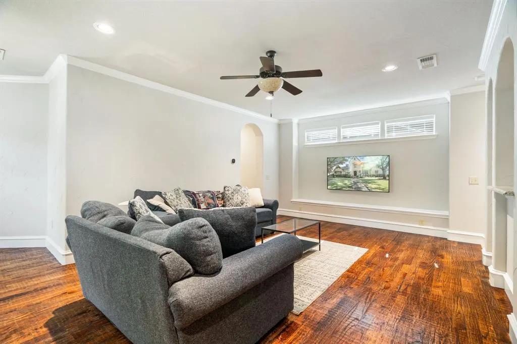 3305 Timber Glen Lane