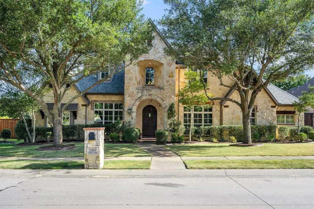 3305 Timber Glen Lane