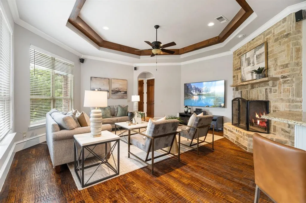 3305 Timber Glen Lane