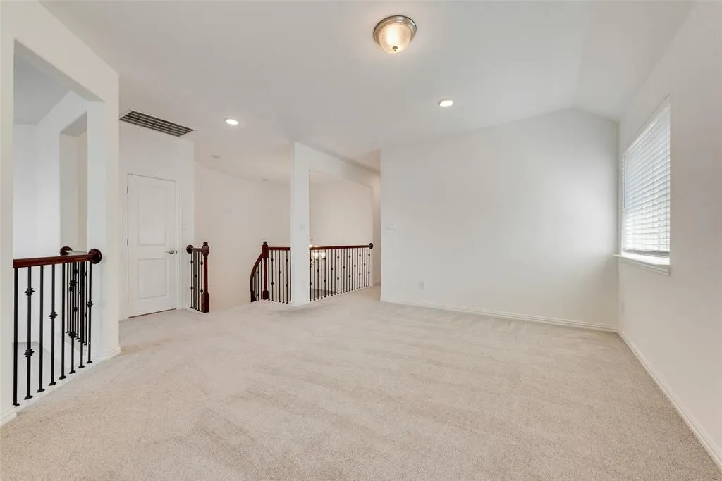 6915 Barnes Drive