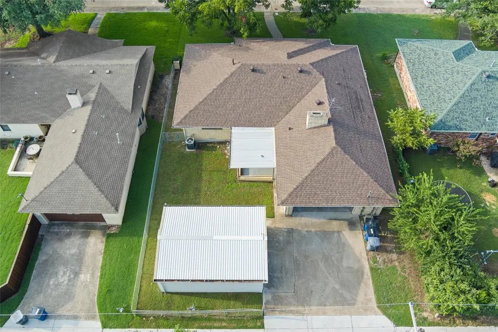 5823 Marview Lane