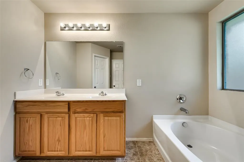 5501 Crestwood Drive