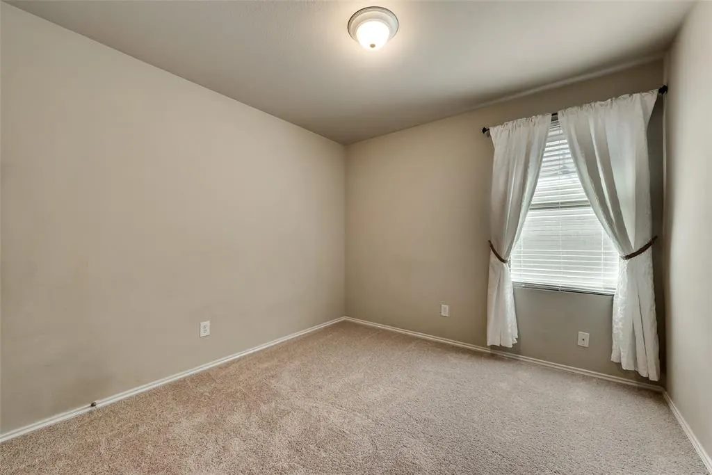 5501 Crestwood Drive