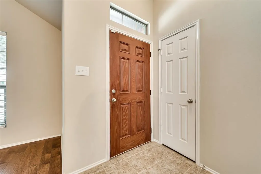 5501 Crestwood Drive