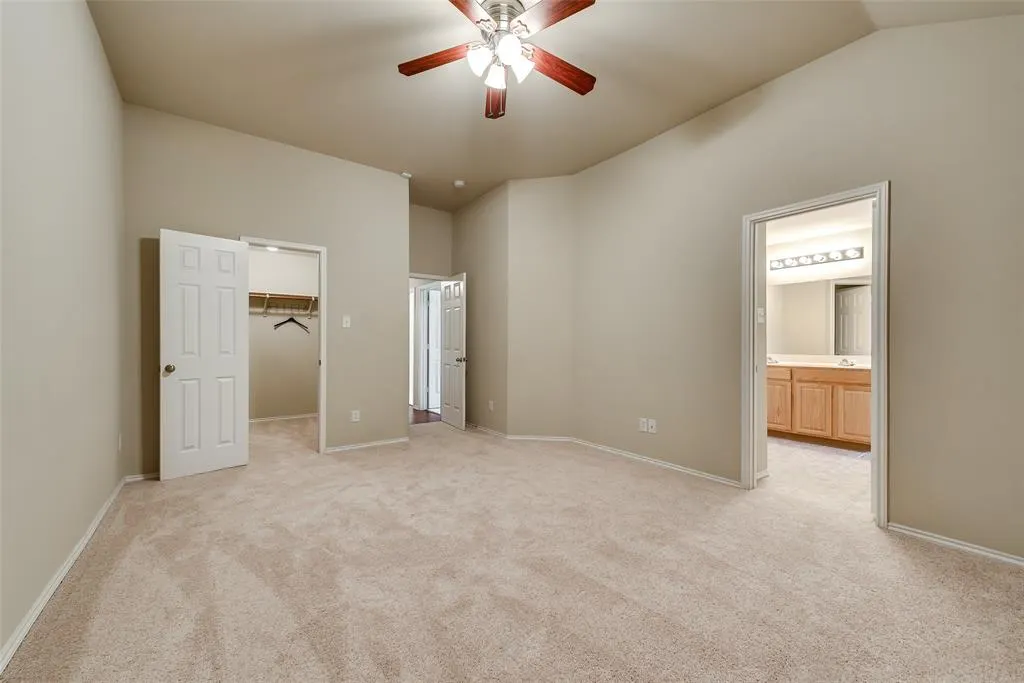 5501 Crestwood Drive