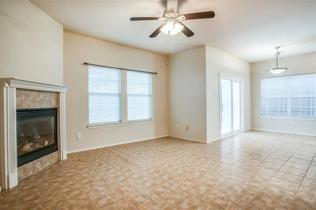 187 Castleridge Drive, #B