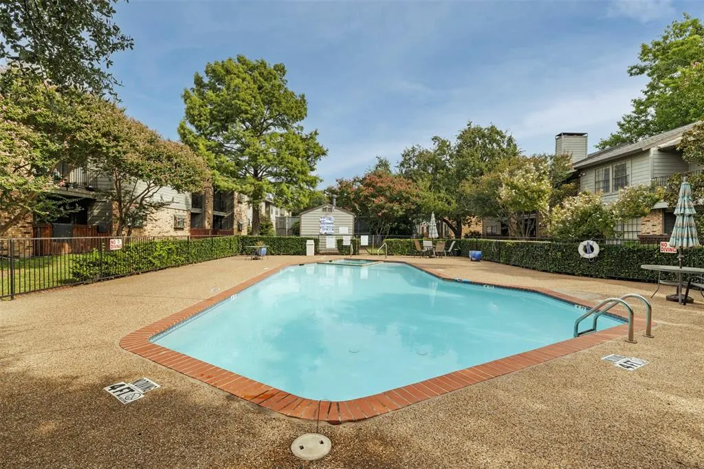 5335 Bent Tree Forest Drive, #288