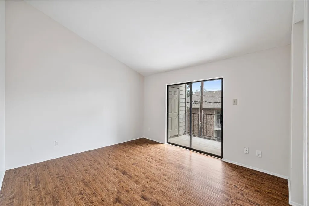 5335 Bent Tree Forest Drive, #288