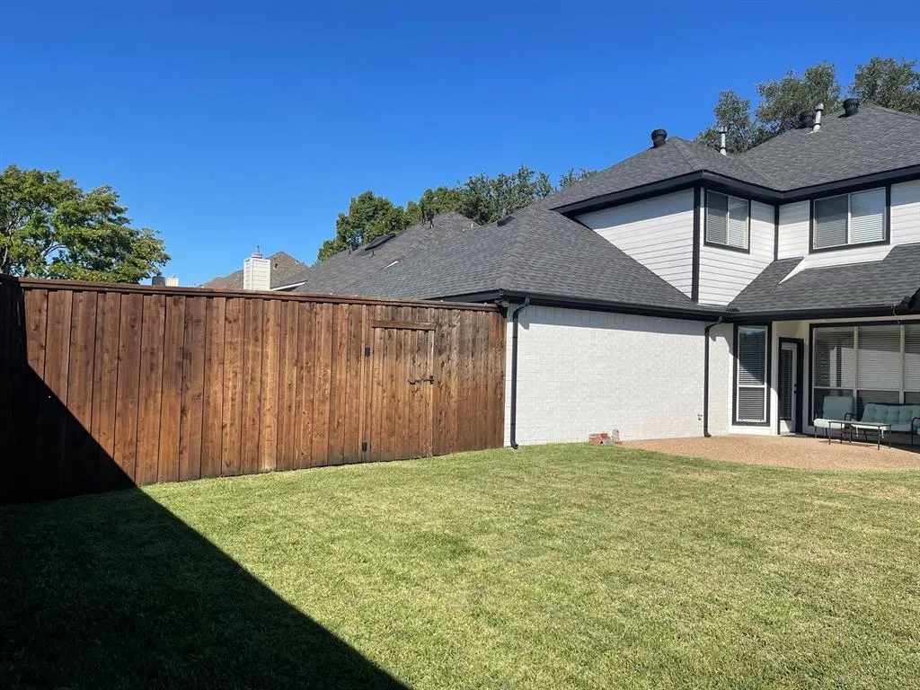 4304 Echo Bluff Drive