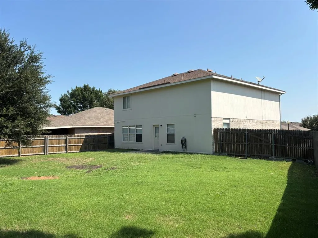 2703 Mountain View Drive