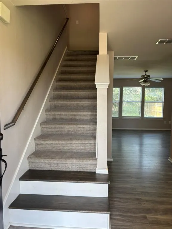 2703 Mountain View Drive