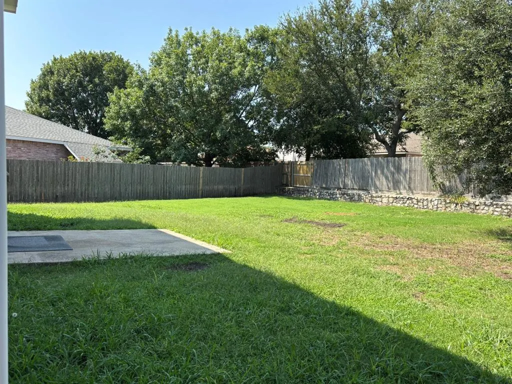2703 Mountain View Drive