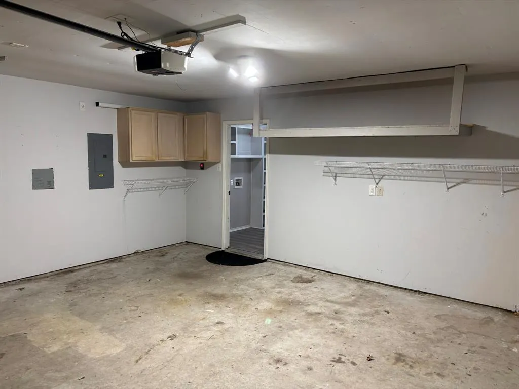 2703 Mountain View Drive