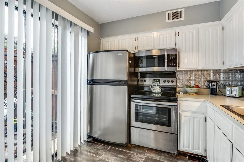 5626 Preston Oaks Road, #31B