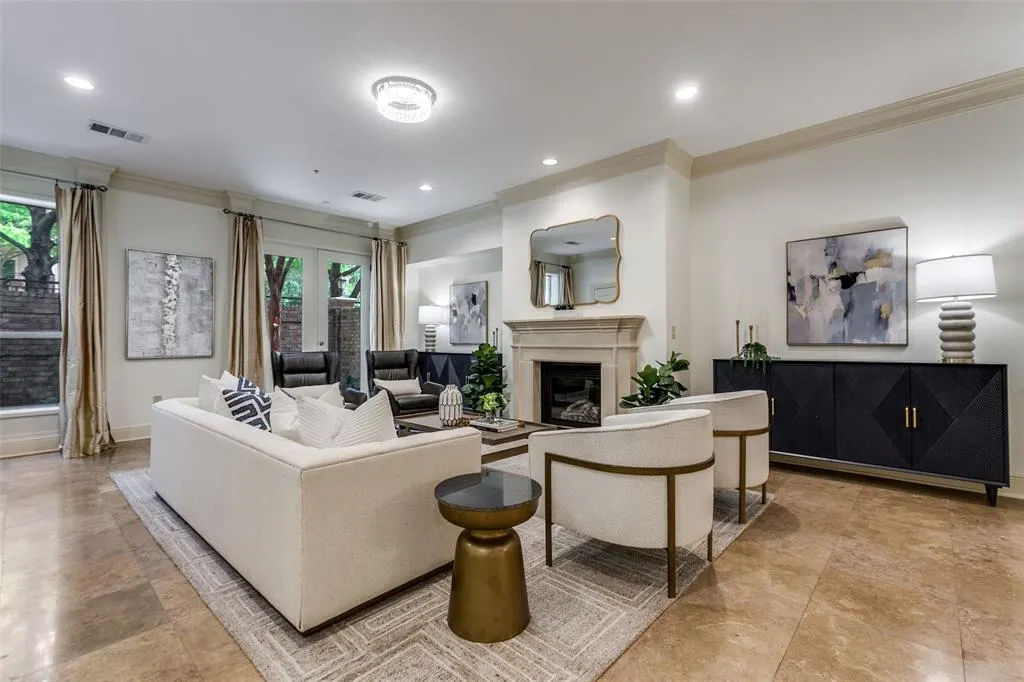 6625 Bandera Avenue, #1C