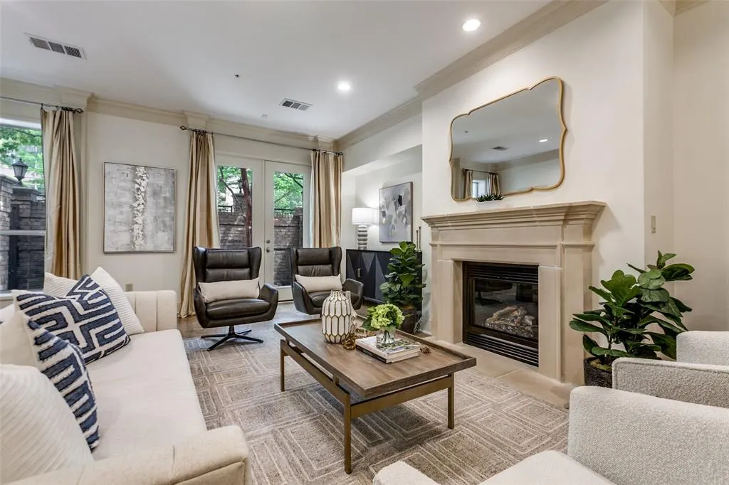 6625 Bandera Avenue, #1C
