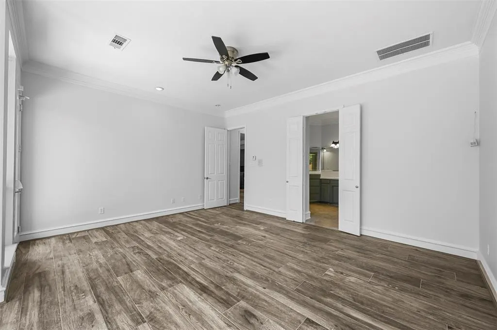 40 Clear Pond Drive