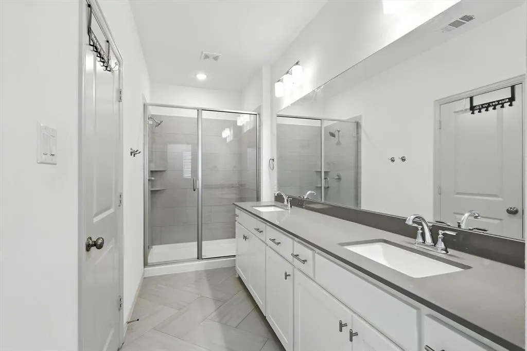 1331 Hill Country Place