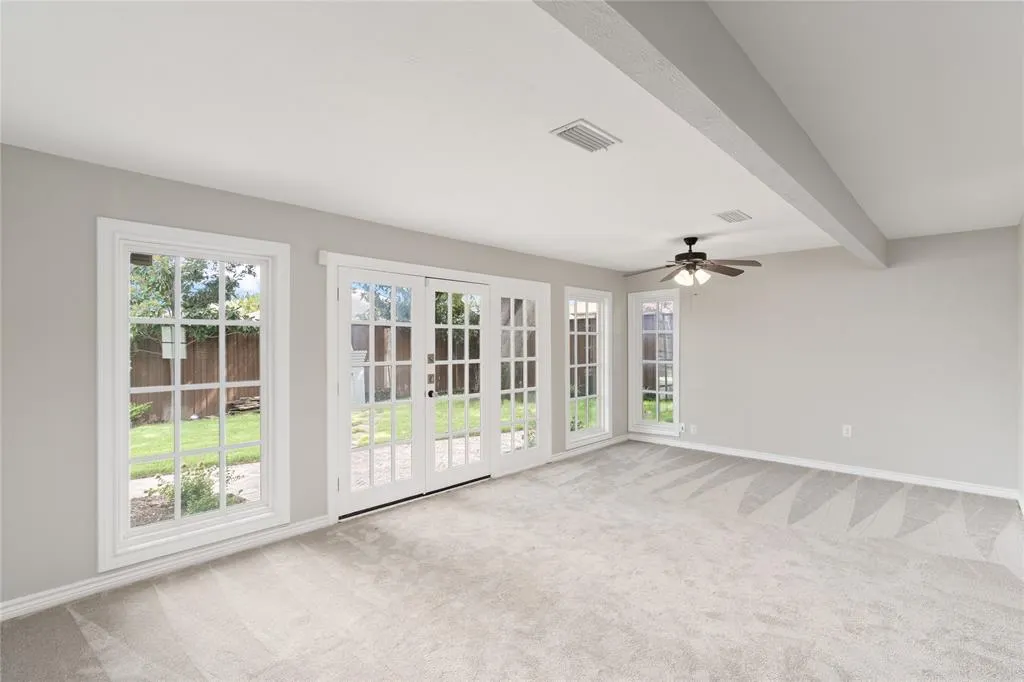6135 Yellow Rock Trail