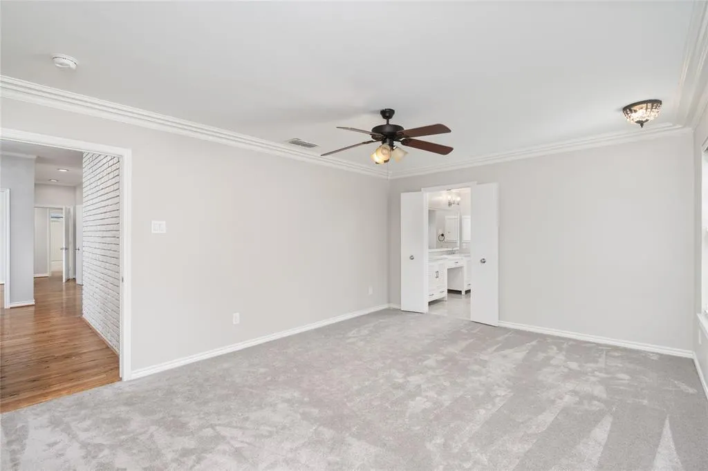 6135 Yellow Rock Trail