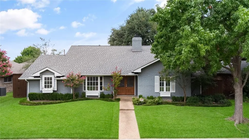 6135 Yellow Rock Trail