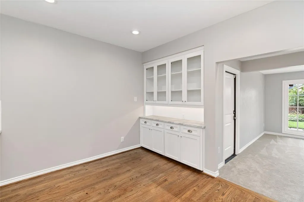 6135 Yellow Rock Trail