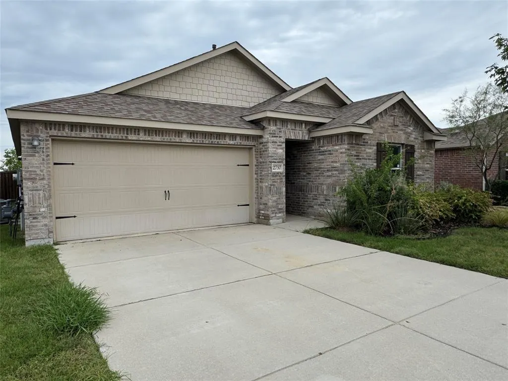 2757 Tobias Lane