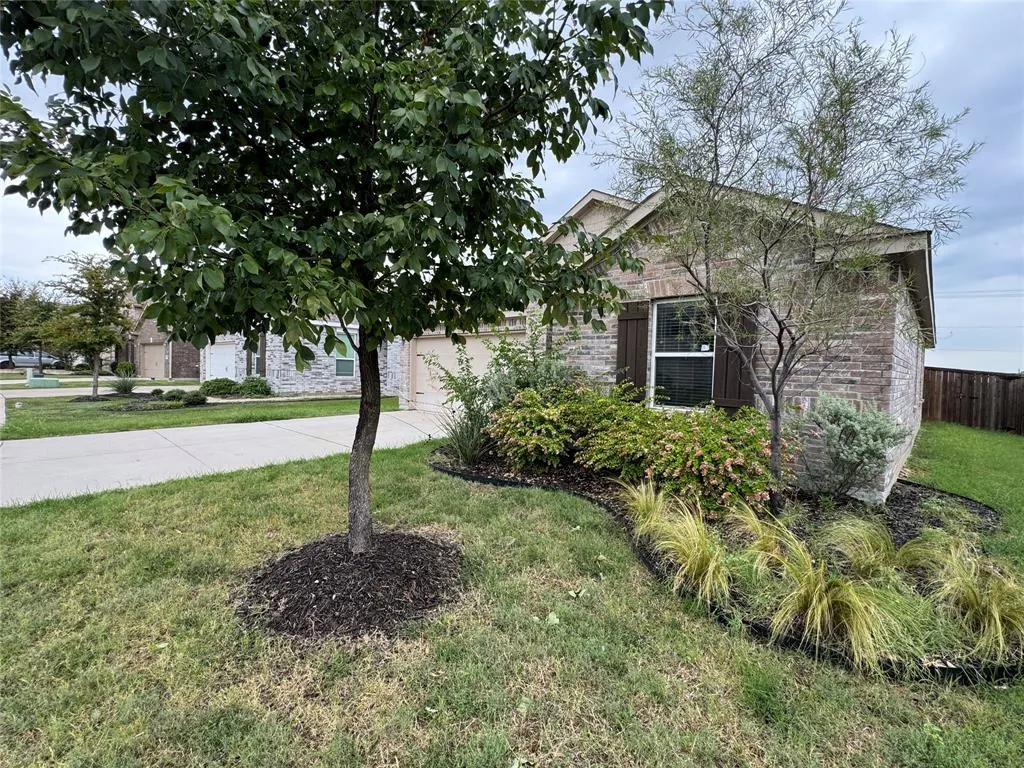 2757 Tobias Lane