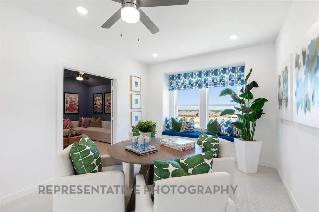 4233 Palomino Road