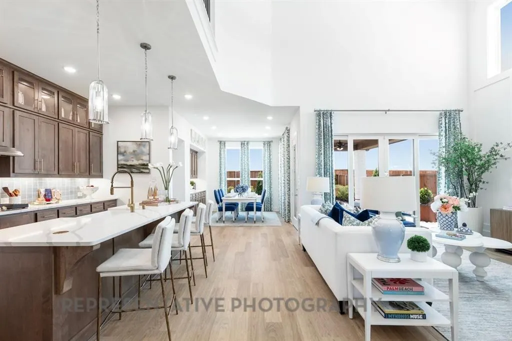 4233 Palomino Road