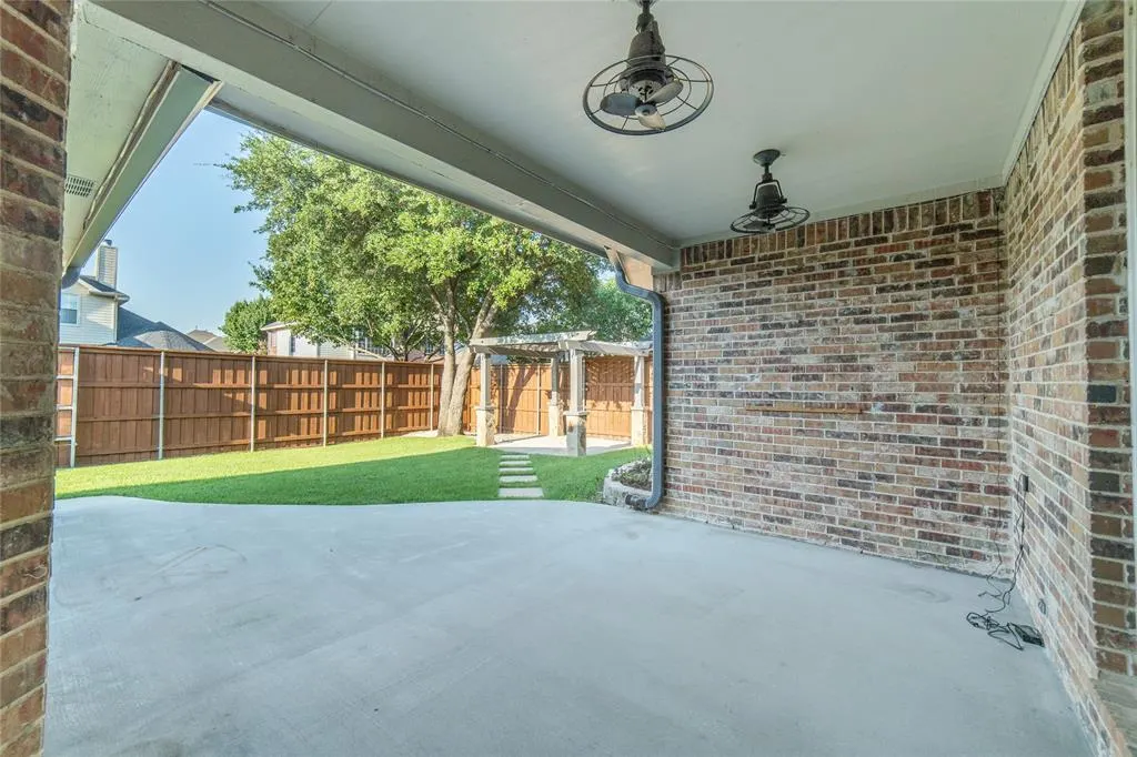 3017 Vidalia Lane