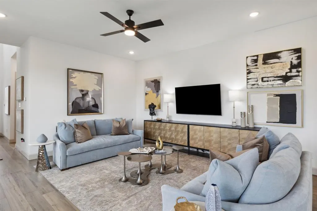 1264 Porter Street